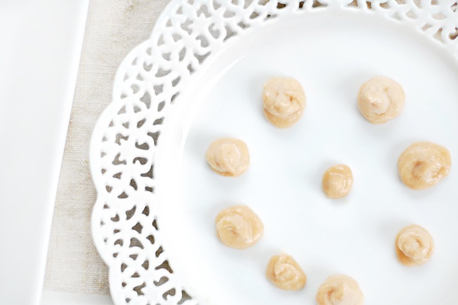 frozen banana and peanut butter dog treats